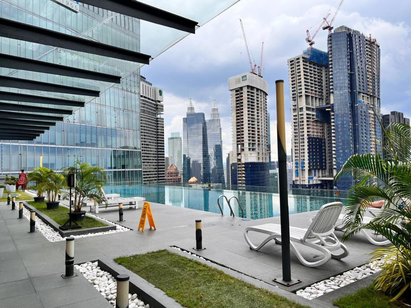 Dorsett Residences Bukit Bintang Kuala Lumpur Exterior foto